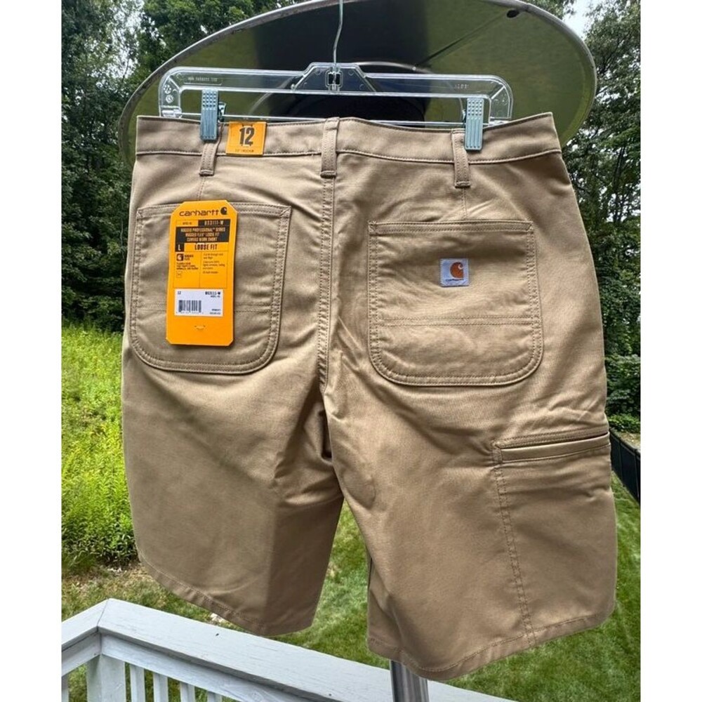 NWT Carhartt women’s size 12 short khaki